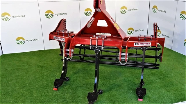 Grubber Paralockerer Tiefenlockerer 2,2 m mit Rohrstabwalze Verlockerer