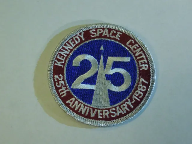NASA Kennedy Space Center 25th Anniversary 1987 Embroidered Iron On Patch