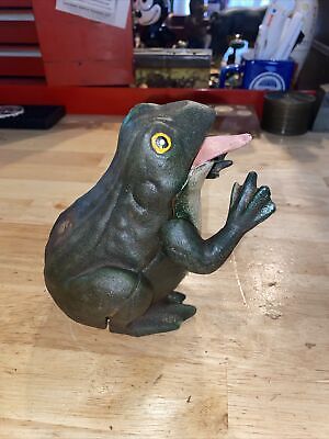 Toad Frog Mechanical Piggy Bank Patina Cast Iron Lizard Reptile Collector 3+ LBS