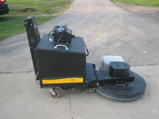 NSS Twister Floor Scrubber Buffer Cleaner 2717 DB