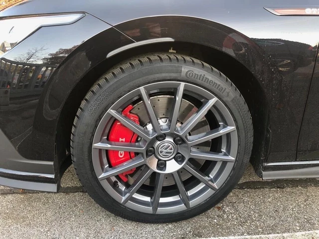 18 Zoll Winterkompletträder 225/40 R18 VW Golf 8 GTI Clubsport