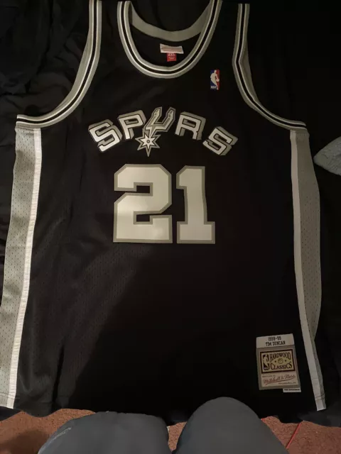 San Antonio Spurs Tim Duncan Mitchell & Ness Hardwood Classics Swingman Jersey