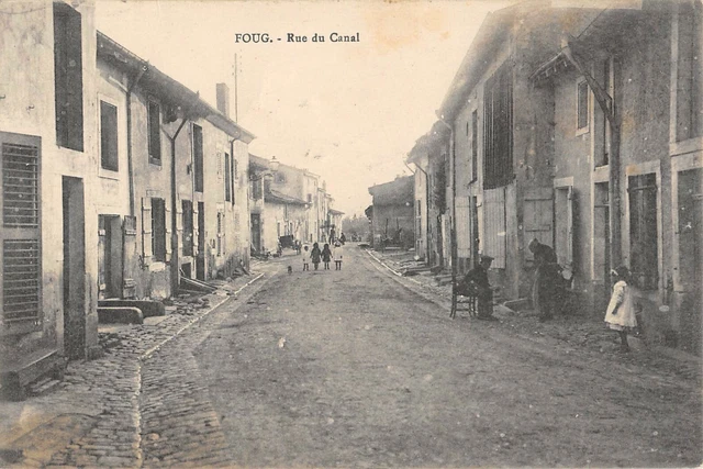 Cpa 54  Foug Rue Du Canal