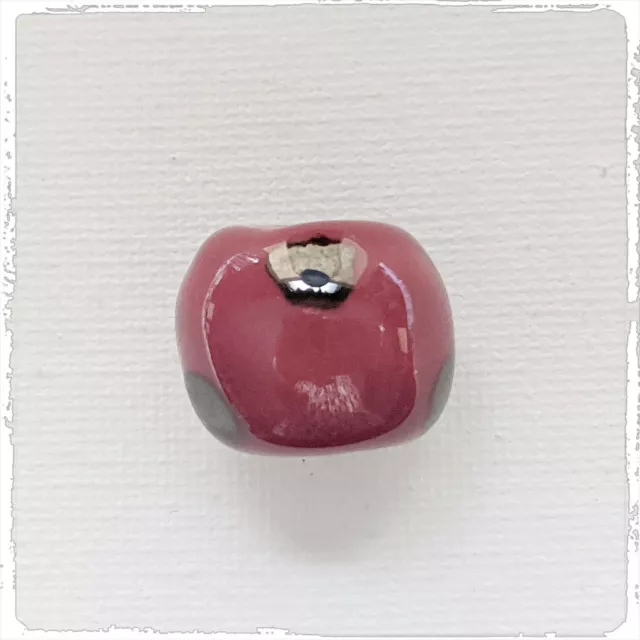 KAZURI  MACRAME BEADS -  round - pink & brown with the dots pattern