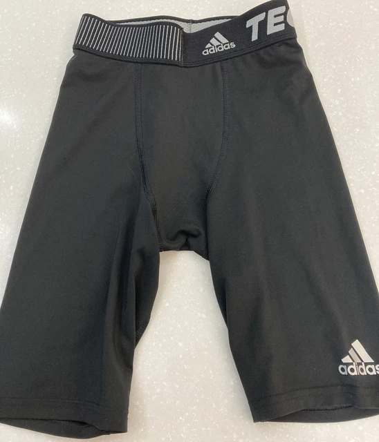 ADIDAS TECHFIT CLIMALITE Boys Compression Shorts - Age 9-10 yrs £1.50 -  PicClick UK