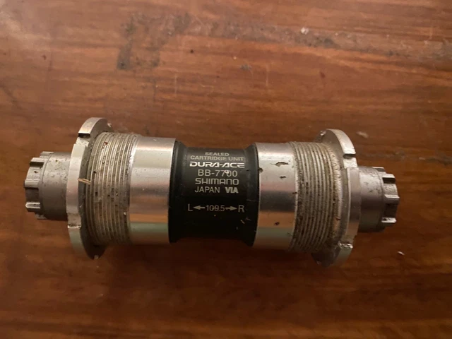 CAJA DE PEDALIER SHIMANO DURA ACE BB-7400 1,37X24T 112mm SEMI NUEVO