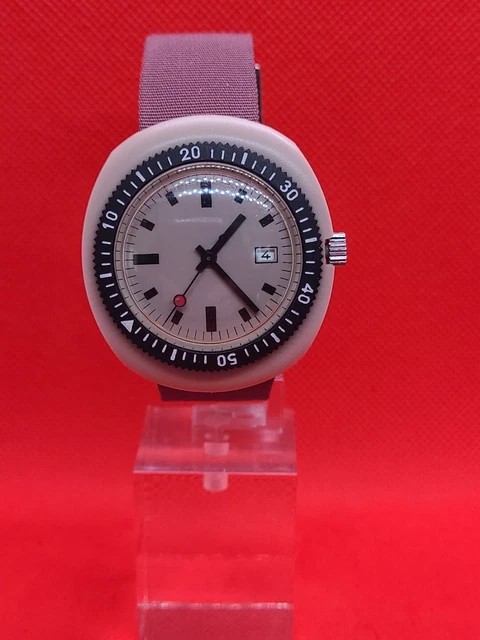 Montre De Plongée Homme 200 Monobloc Mécanique - Fabriquée En France - Occasion