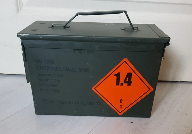 Machoires de frein arrière TRW avec ressorts (MCS950 Machoires de frein arrière TRW avec ressorts (MCS950