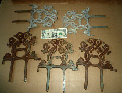 Vintage 5 Cast Iron Garden Border,Lawn Edge,Fence,A.11-1/2" x 8-1/2" Tool,Rust