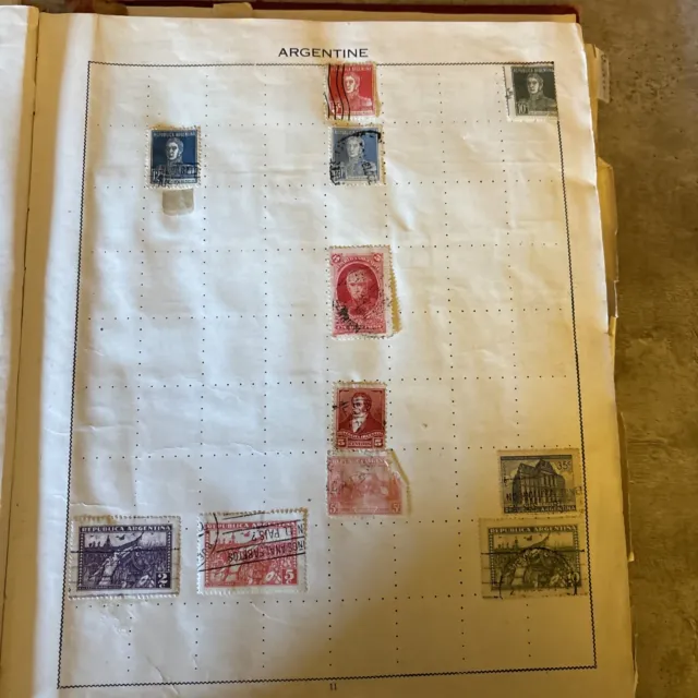 Very Old Triumph Album, Collection Of Used Stamps On 145 Pages Worldwide