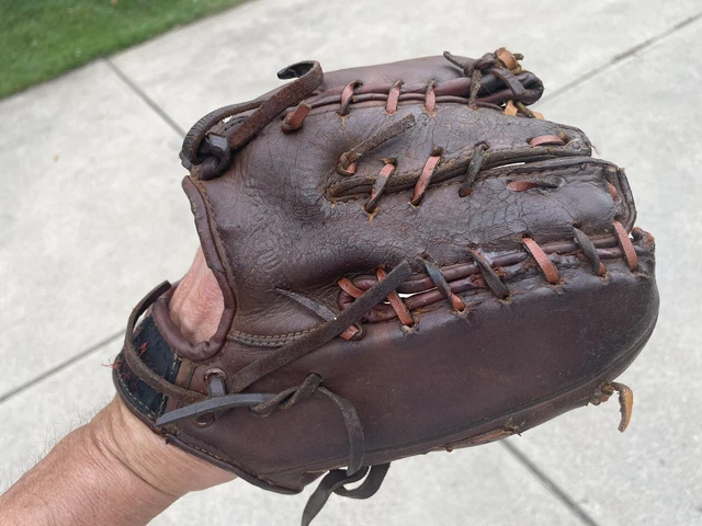 RARE) NOKONA LEATHER Glove: TST10 11” RHT Baseball Glove, Nokona