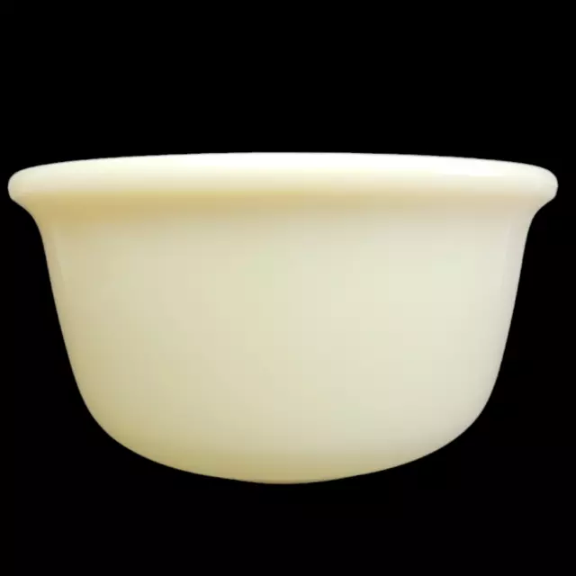 Hamilton Beach 9" Custard Glass Mixing Bowl Glows