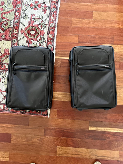 Tumi Used Luggage Carry on Great Condition 11