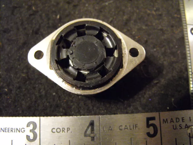 US Military 50s Vintage Female Plug End , 7 leads , NOS