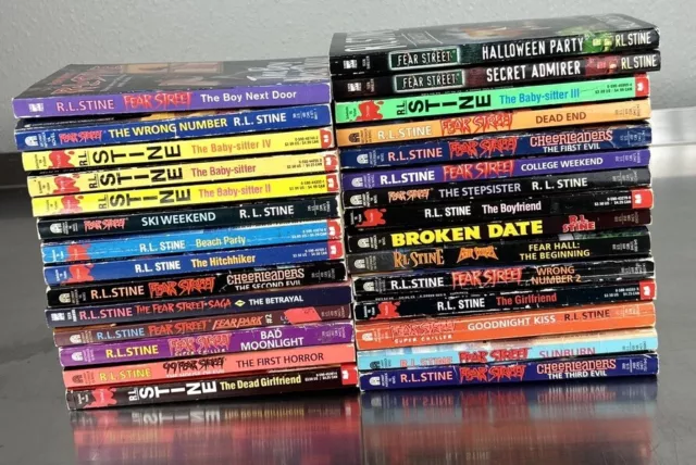 Lot of 29 Books R.L. Stine Fear Street Vintage Collection  1990s Good Condition