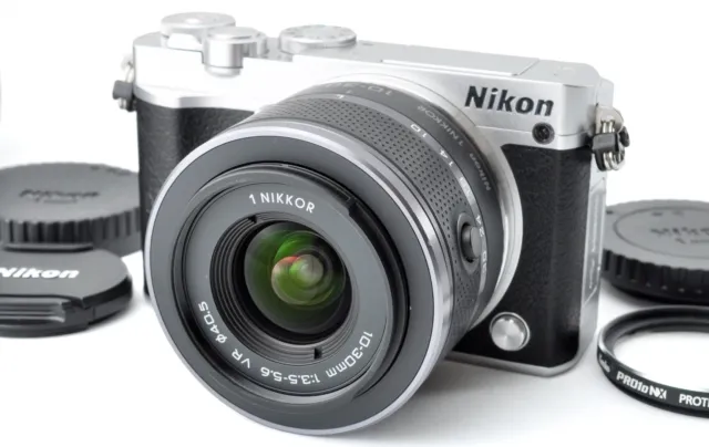 Nikon 1 J5 [Near MINT] Mirrorless Camera Silver Kit w/ 1 NIKKOR VR 10-30mm Lens