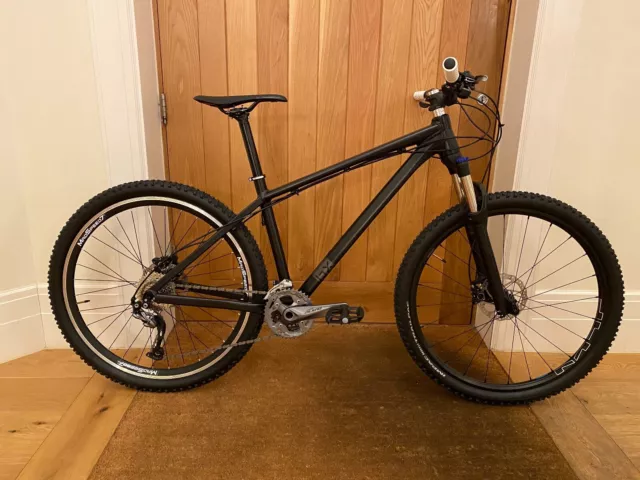 Brand x mtb shop frame