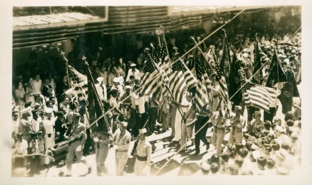Sept 2 1945 WWII VJ DAY Parade, Honolulu Hawaii Photo #13 color guards