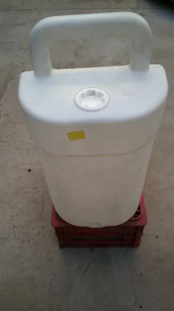 vidaXL Réservoir d'eau à roulettes pour le camping 25 L gris