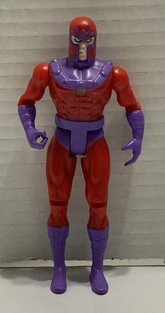 1997 ToyBiz Marvel The Uncanny X-Men vs Street Fighter Magneto Action Figure