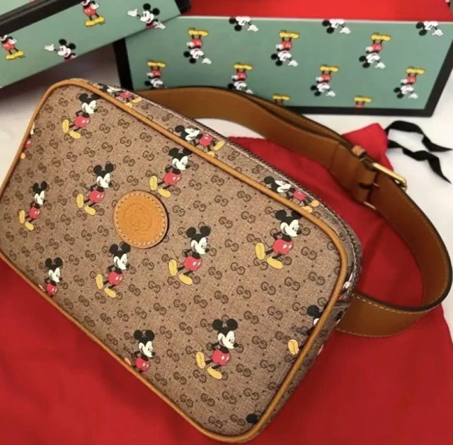 Gucci mickey 2025 mouse fanny pack