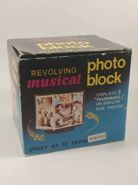 Vintage 70's Musical Revolving Photo Cube w Stand. Holds 5 photos