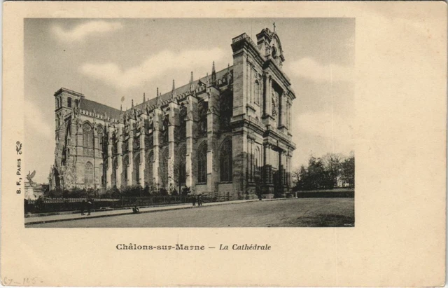 CPA CHALONS-sur-MARNE - The Cathedral (126180)