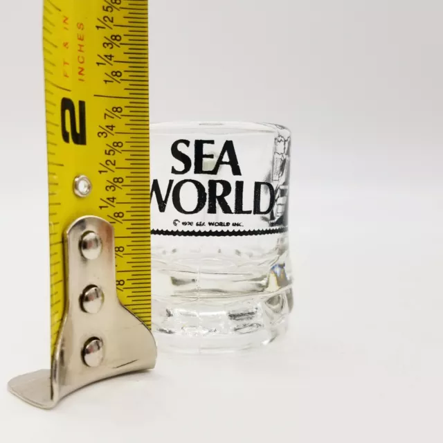Vintage 1976 SeaWorld Mug Shot Glass 2" Shamu