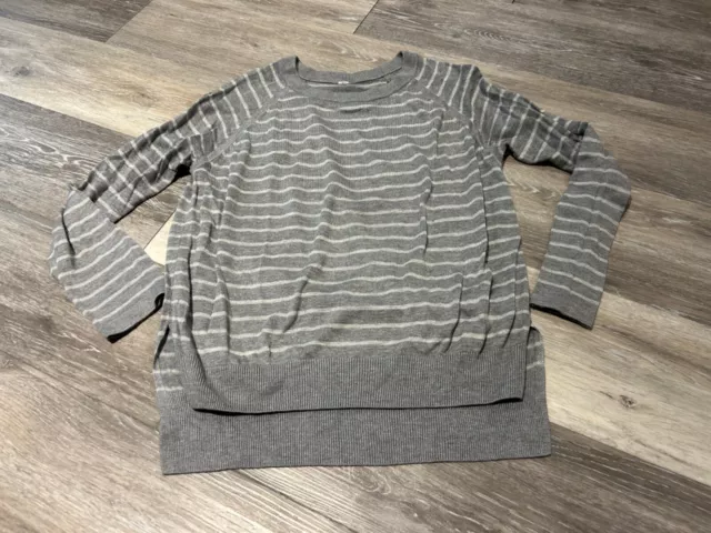 Lululemon Gray And White Striped Hi Low Sweater Sz 6