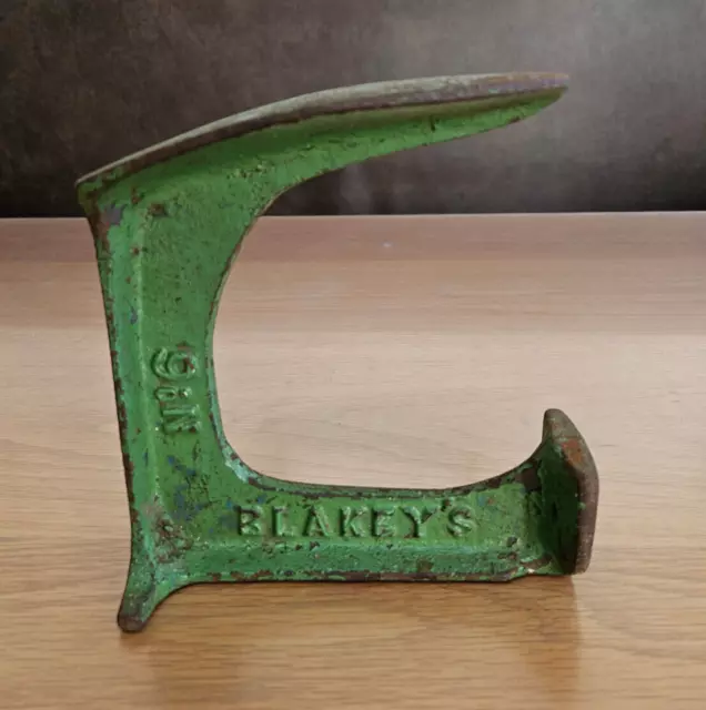 Vintage Blakey's No 6 Cast Iron Cobblers Shoe Last Anvil  Green - Door Stop?