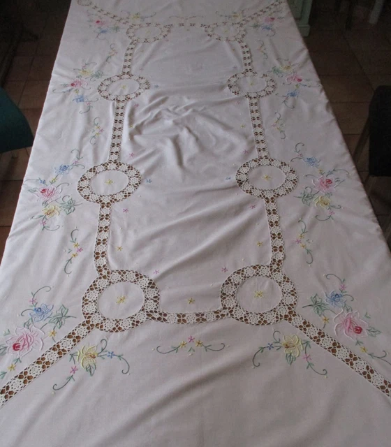 Nappe Brodée Fleurs Blanche - 80 Cm X 80 Cm - Coton Mélangé - Occasion