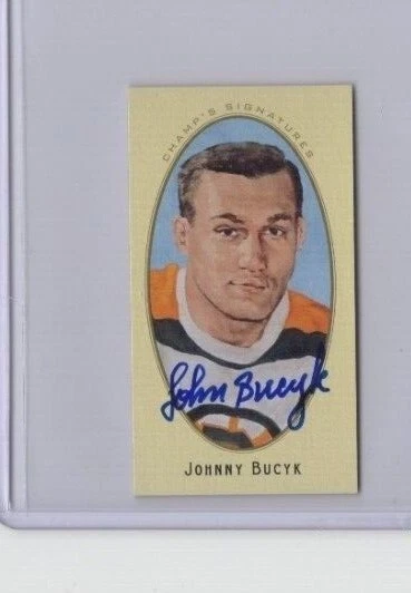 2011 Parkhurst Champions Champ's Signatures Johnny Bucyk #27 Auto