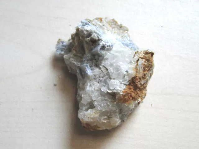 DISTHENE brut ou CYANITE qualite B 74 g / 6 cm mineraux origine Brésil