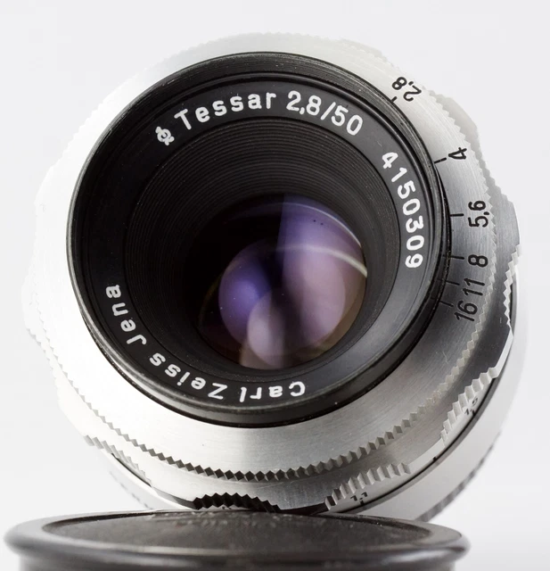 M42 CARL ZEISS JENA Objektiv TESSAR T 2.8/50 * 12 Blades * Adlerauge 50mm F/2.8