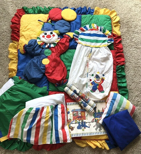 8 pc Vintage Carousal Designs Ltd Clown Nursery Bedding Set Wall Hanging Bright