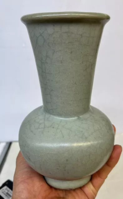 chinese antique porcelain vase.  7 3/4 inches.  Song thru Ming