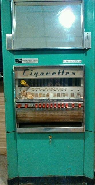 DUGRENIER CIGARETTE VENDING Machine Vintage Antique Prop Door Mancave  Genuine BG $295.00