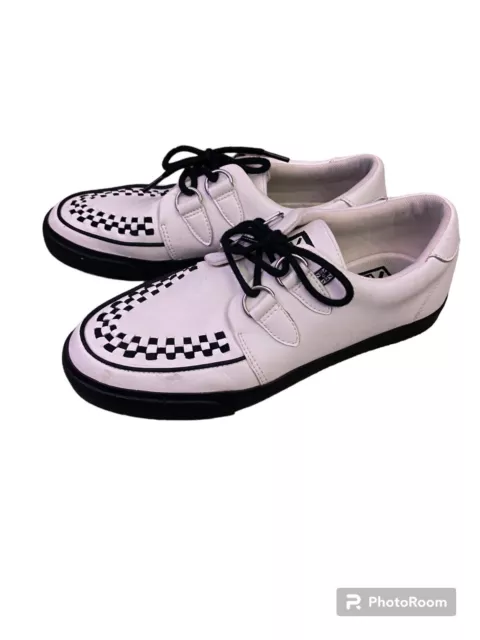 T.U.K. - Doubledecker Creeper Black/White Tukskin - Sapatos de Mulher