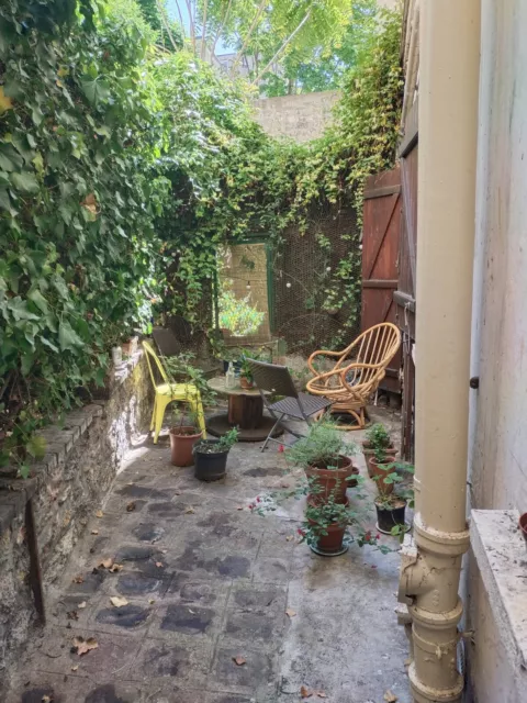Appartement RDC 56m2 + cour fleurie 14m2
