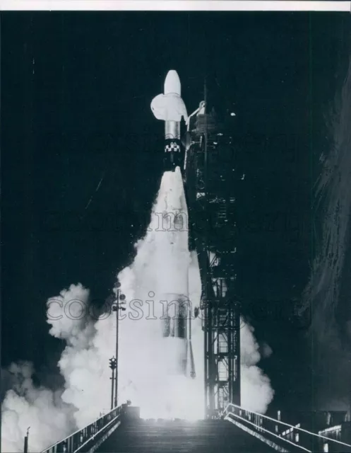 1967 Press Photo Atlas Agena Rocket Launch Carrying Mariner 5 1960s