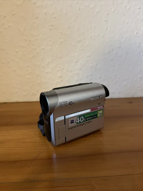 Sony DCR-HC51E Silver Camcorder Mini DV