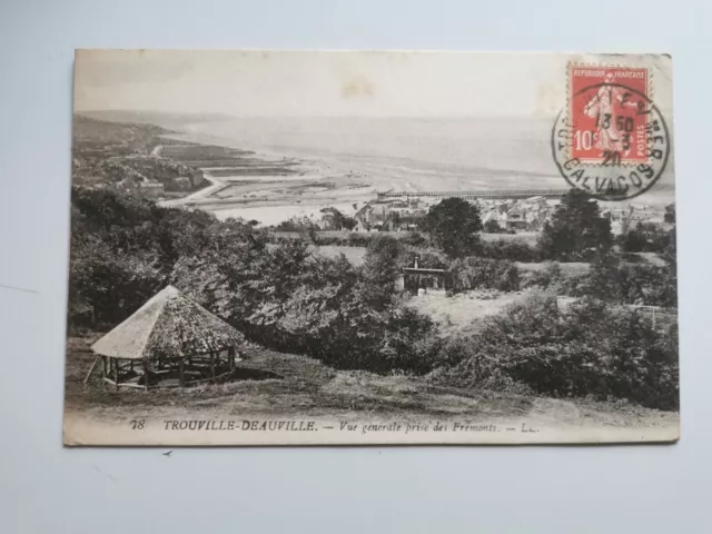 CPA - 14 - TROUVILLE-DEAUVILLE- Vue générale prise des Frémonts