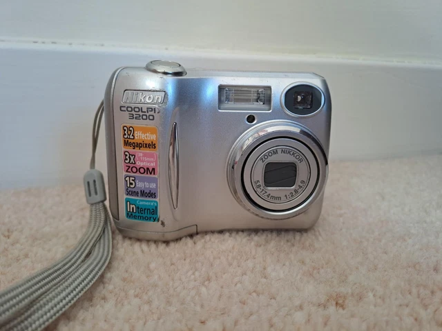 ■Nikon COOLPIX 3200 動作確認済み □Nikon COOLPIX 3200 動作確認済み 初心者にも使いやすい320万画素3