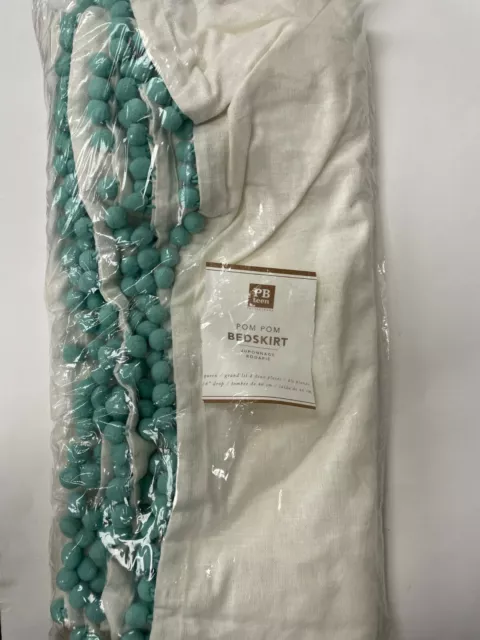 Falda de cama Pottery Barn Teen Pom Pom Queen piscina NUEVA