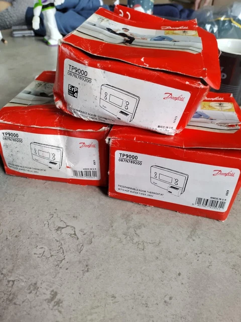 DANFOSS TP9000 PROGRAMMABLE Room Thermostat 087N789200 Central Heating  Programer £25.00 - PicClick UK