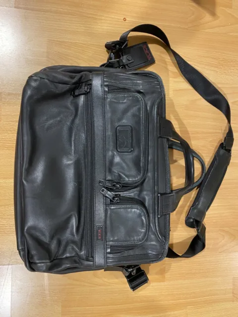 TUMI Alpha 2 Leather Expandable Briefcase style 96141D2 Brief Laptop Bag Patina