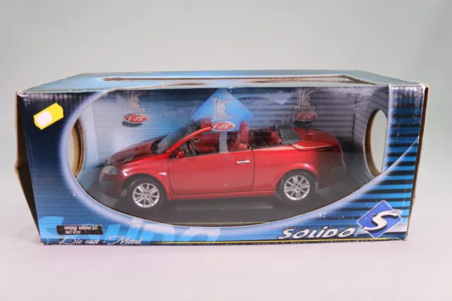 LE414 SOLIDO 8152 Voiture 1/18 1:18 Renault Megane CC coupé cabriolet rouge