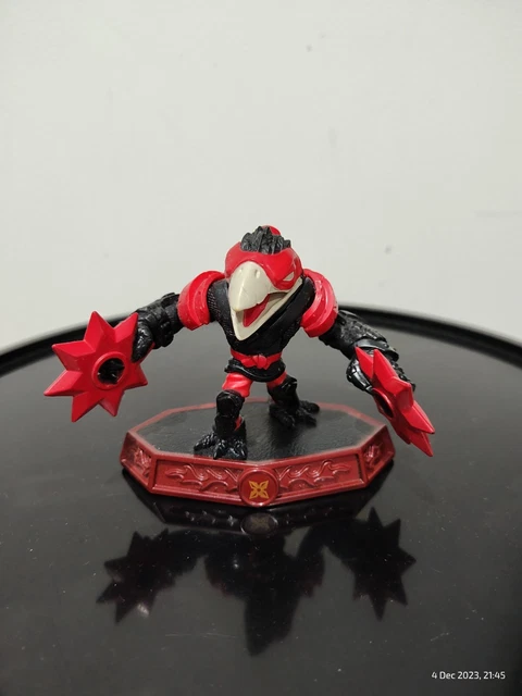 SKYLANDERS: IMAGINATORS "TAE KWON CROW" Toy Figurine Used Very Good Condition