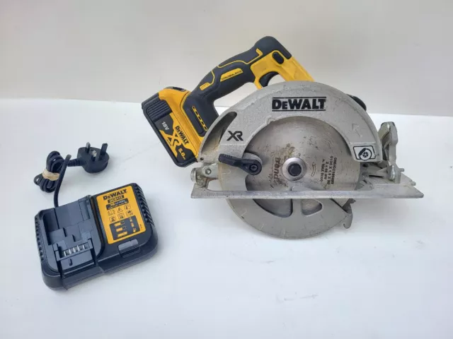 Sierra circular sin escobillas Dewalt DCS570 18V XR 184 mm. batería 1x5,0ah, cargador.