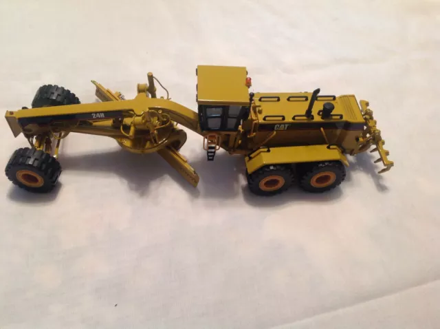 Caterpillar Cat 24H Motor Grader - Norscot 1:50 Scale Diecast Model